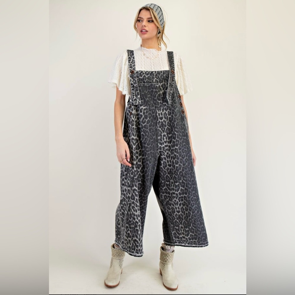 Women's Leopard Print Overalls